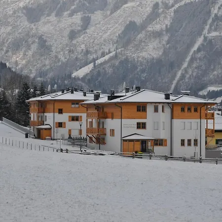 Apartment Avenida Residenz An Der Burg By Alpin Kaprun