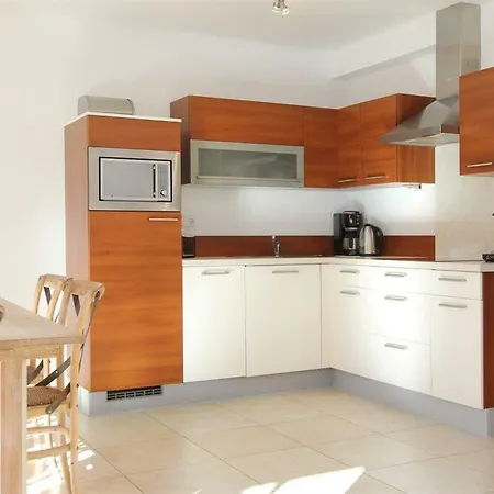 Apartment Avenida Residenz An Der Burg By Alpin
