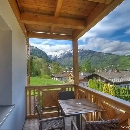 Avenida Residenz An Der Burg By Alpin